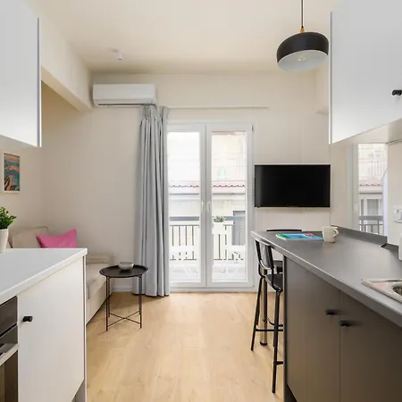 Boat House - Near Papafi Metro Station *