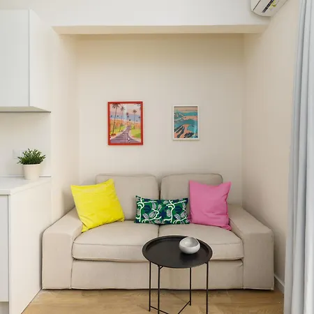 Apartment Boat House - Near Papafi Metro Station