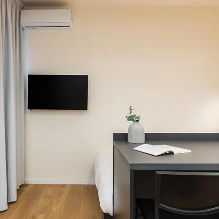 Boat House - Near Papafi Metro Station Thessaloniki